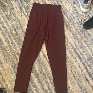 P’tula The Taylor Legging 23” in Cherry Cola